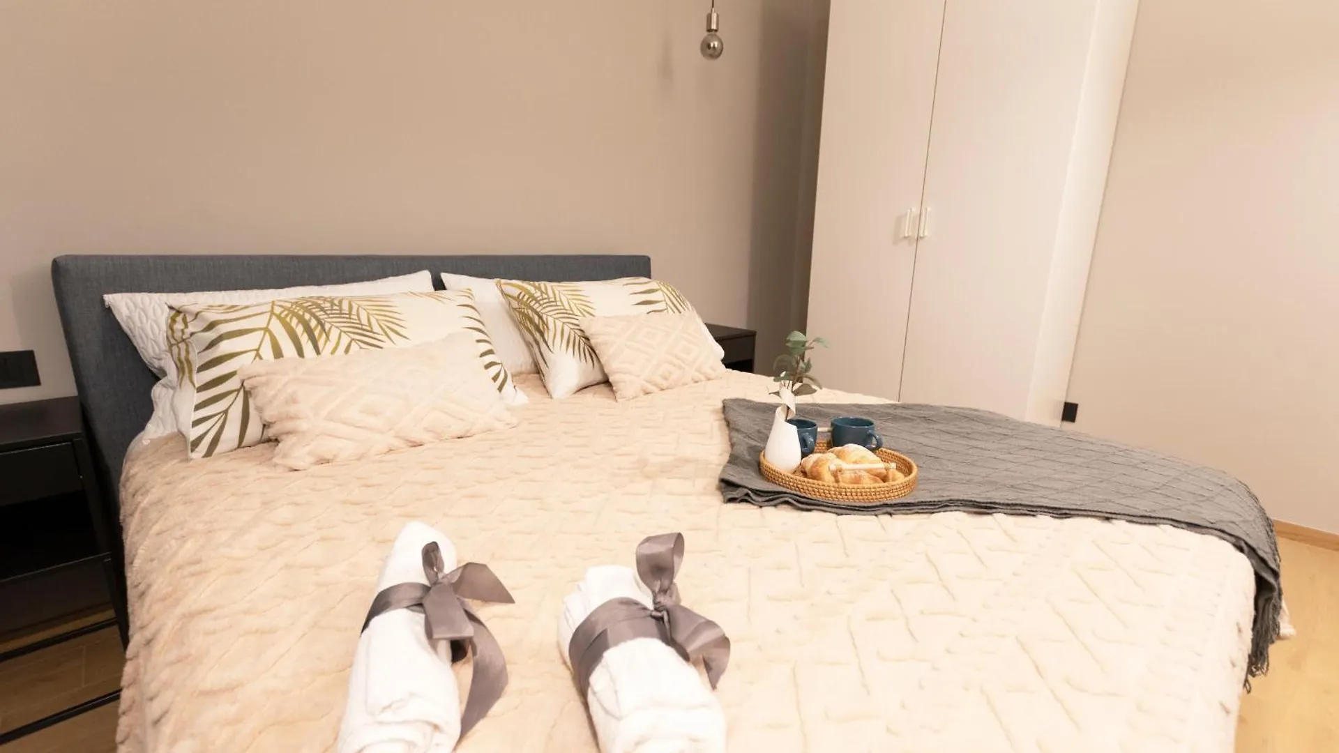 Apartament Ihost Luxury -Free Parking- Plana 6 Mediolan