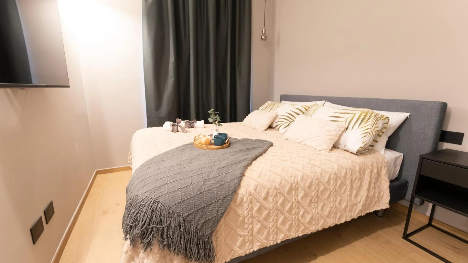 Apartament Ihost Luxury -Free Parking- Plana 6 Mediolan Włochy