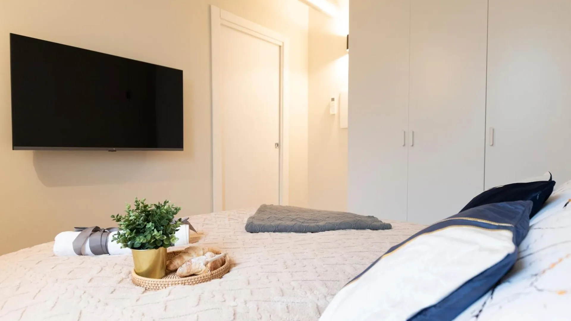 Apartament Ihost Luxury -Free Parking- Plana 6 Mediolan