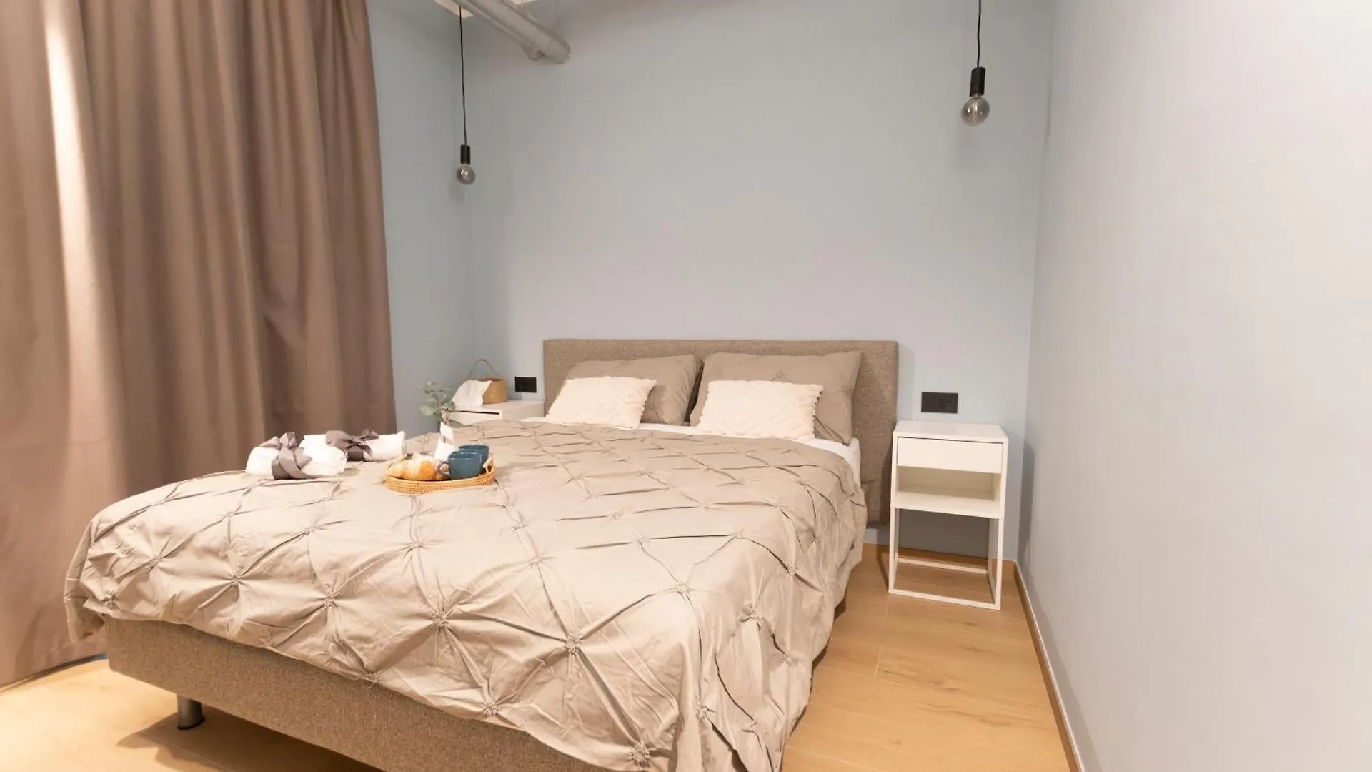 Apartament Ihost Luxury -Free Parking- Plana 6 Mediolan