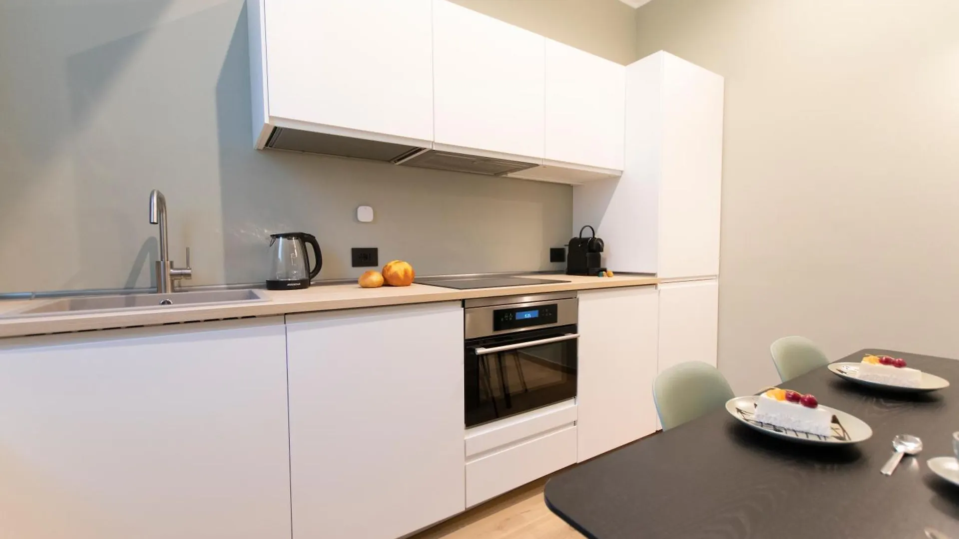 Apartament Ihost Luxury -Free Parking- Plana 6 Mediolan