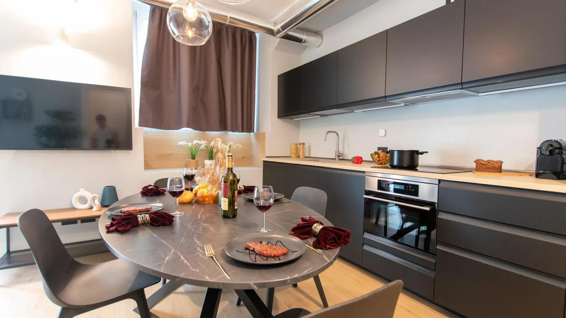 Apartament Ihost Luxury -Free Parking- Plana 6 Mediolan