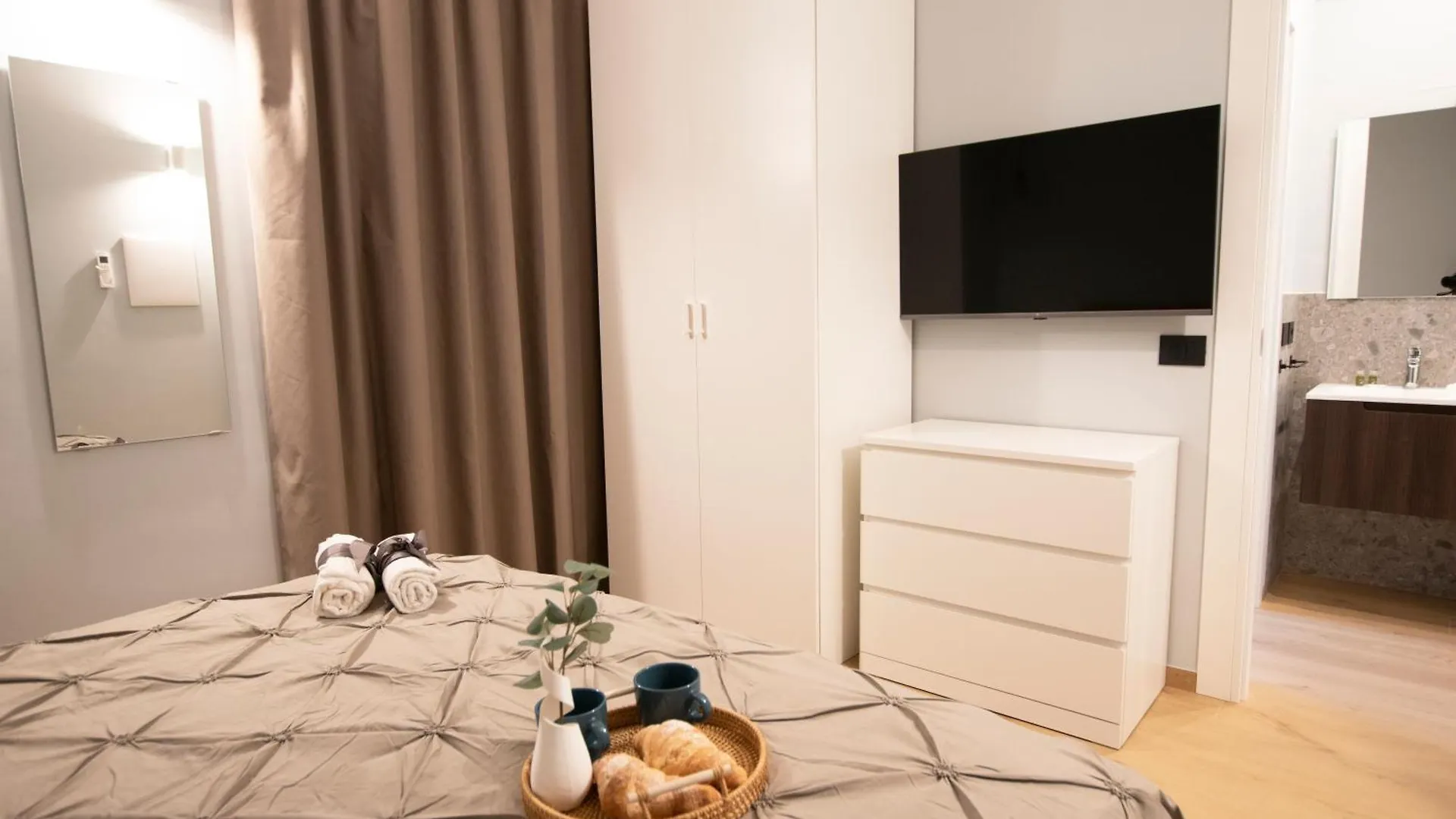 Apartament Ihost Luxury -Free Parking- Plana 6 Mediolan Włochy