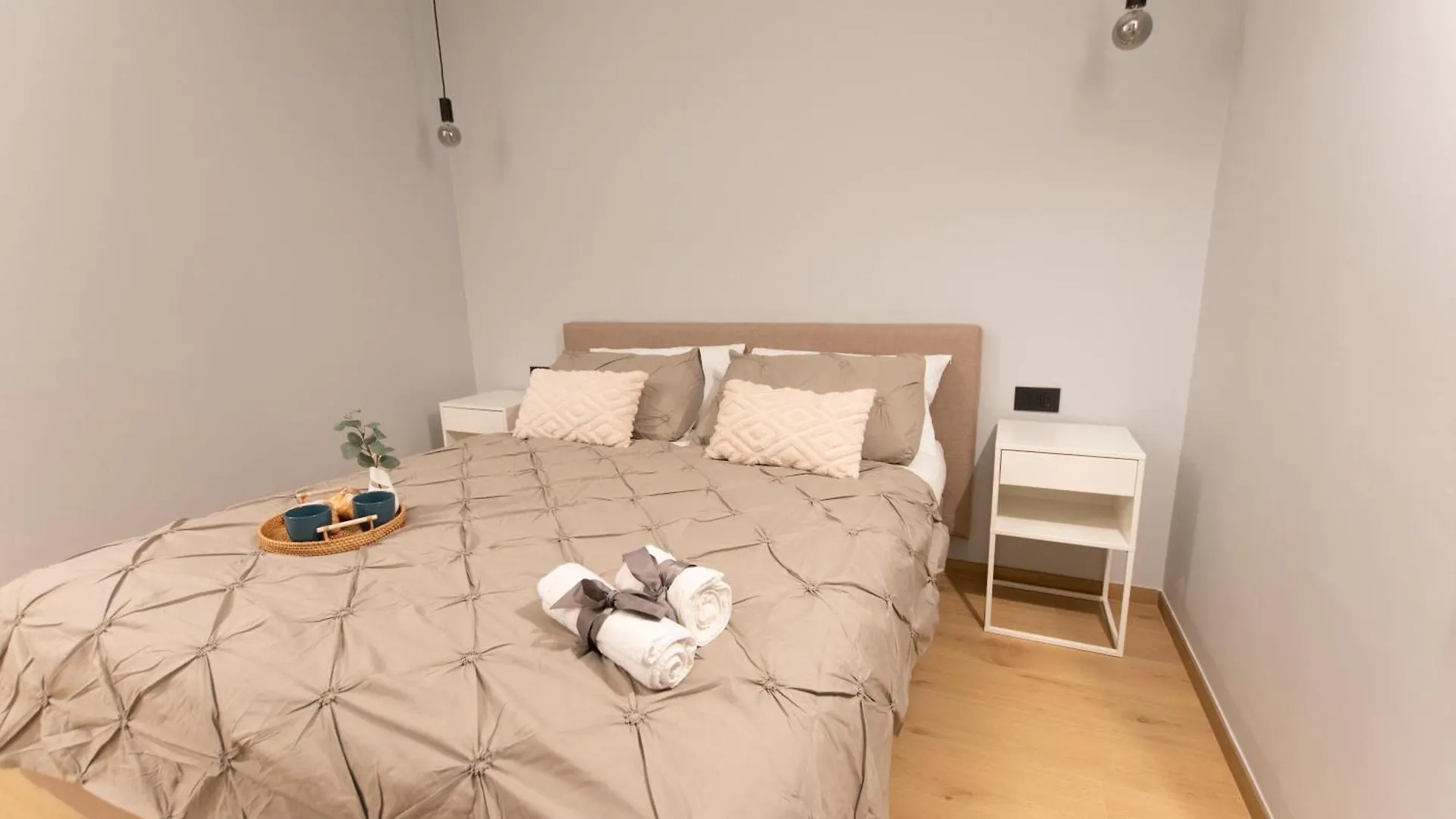 Apartament Ihost Luxury -Free Parking- Plana 6 Mediolan Włochy