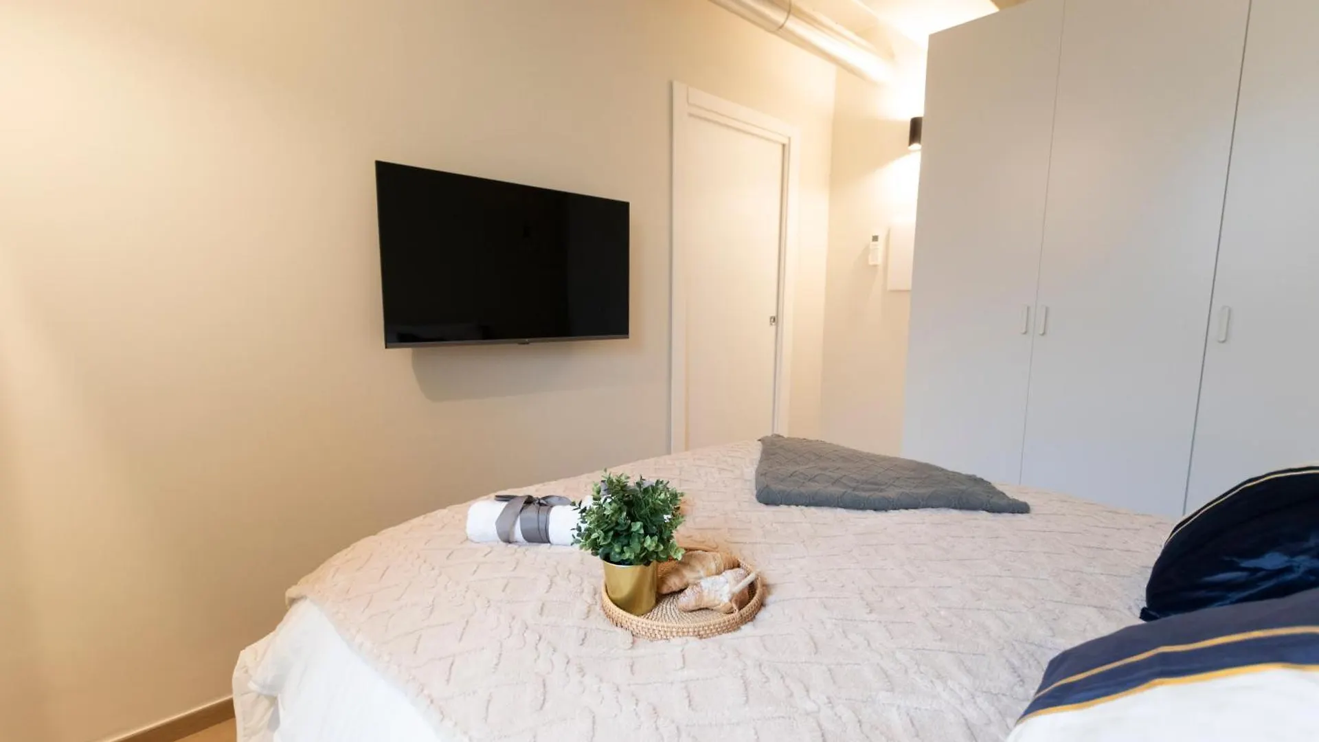 Apartament Ihost Luxury -Free Parking- Plana 6 Mediolan
